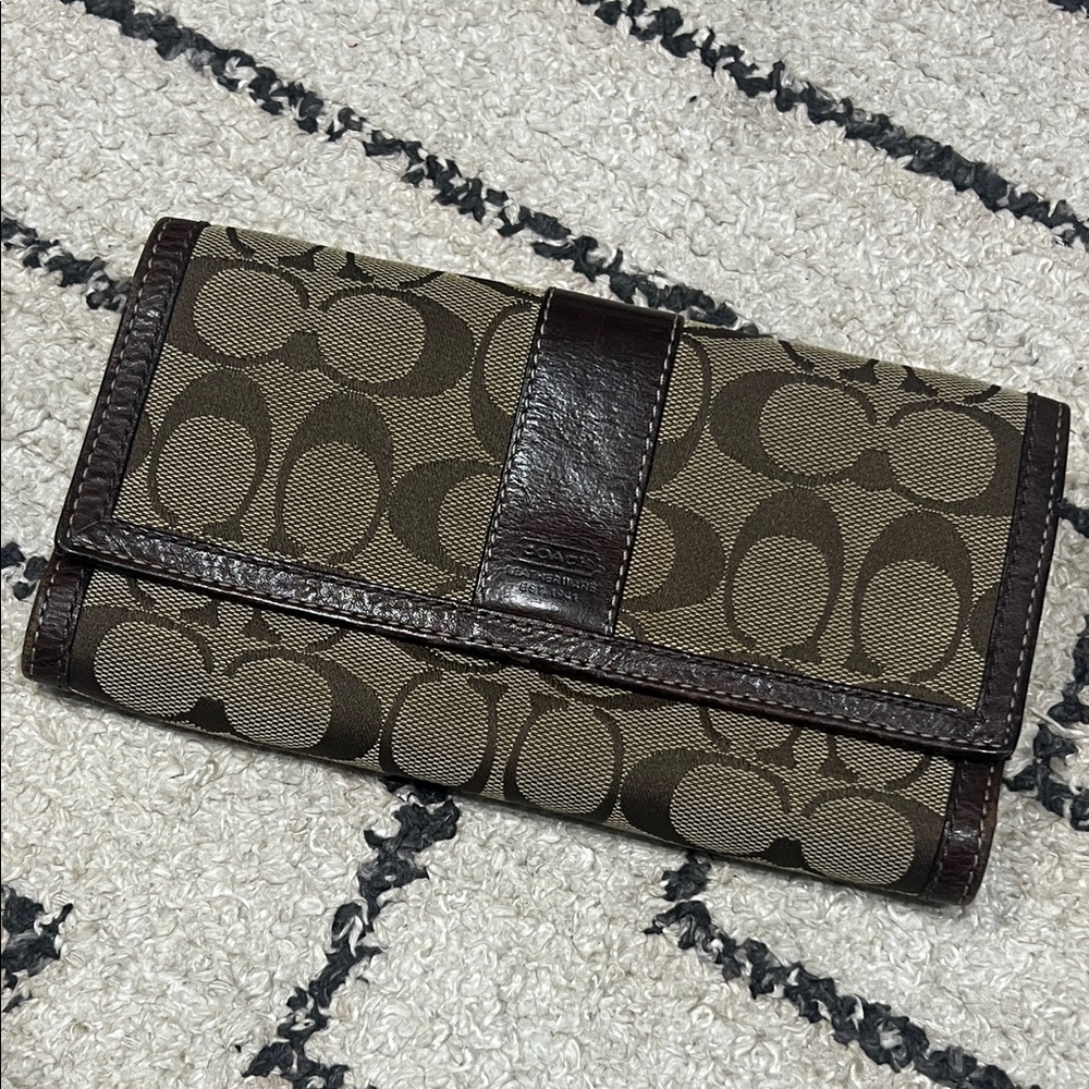 Vintage Y2K Coach Signature Wallet in Brown